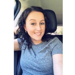 Meet your Posher, Lacey